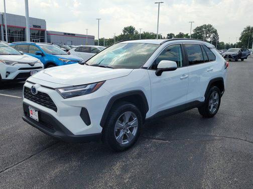 2024 Toyota RAV4 Hybrid XLE