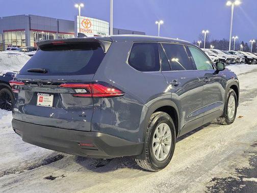 2024 Toyota Grand Highlander XLE