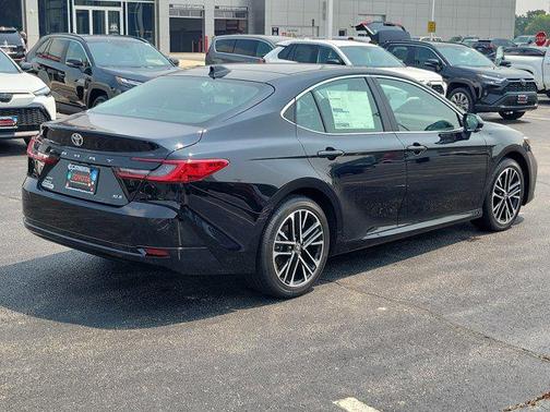 2025 Toyota Camry XLE