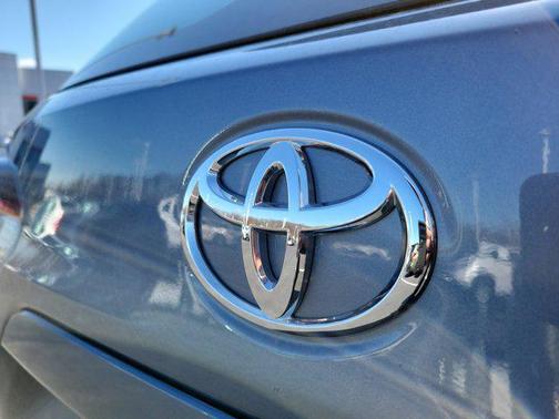 Celestite 2026 Toyota Corolla Cross L