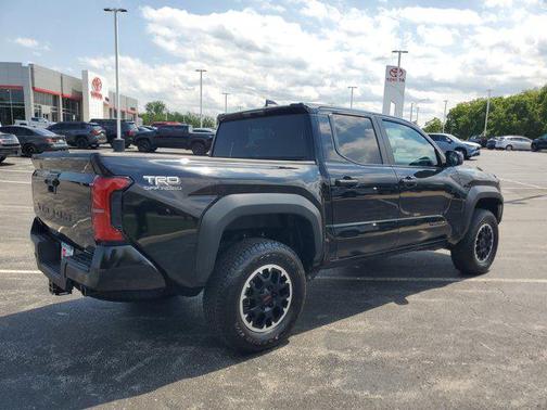 2024 Toyota Tacoma TRD Off Road