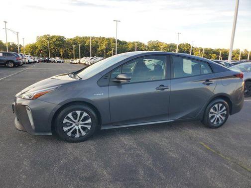 2021 Toyota Prius LE
