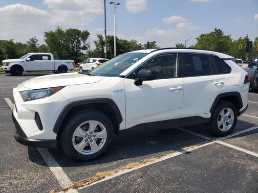 2020 Toyota RAV4 Hybrid LE