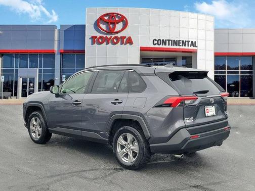 2025 Toyota RAV4 Hybrid LE