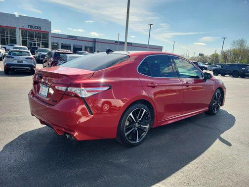 Ruby Flare Pearl 2020 Toyota Camry XSE