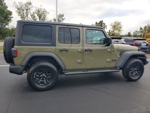 2025 Jeep Wrangler Sport
