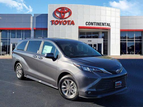 2025 Toyota Sienna XLE