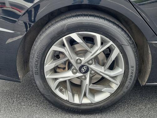Phantom Black 2020 Hyundai SONATA SEL