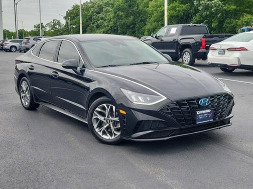 Phantom Black 2020 Hyundai SONATA SEL