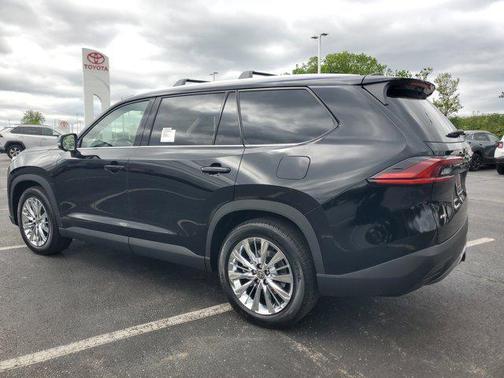 2025 Toyota Grand Highlander Platinum