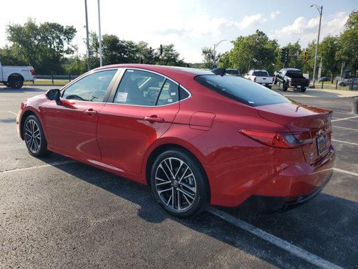 2025 Toyota Camry XLE