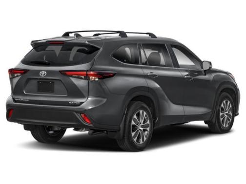 Magnetic Gray Metallic 2025 Toyota Highlander XLE