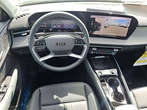 Mythos Black Metallic 2026 Audi Q3 TFSI quattro S tronic