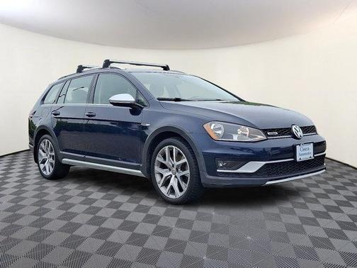 2017 Volkswagen Golf Alltrack TSI SE
