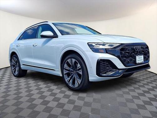 2025 Audi Q8 Premium Plus 55 TFSI quattro