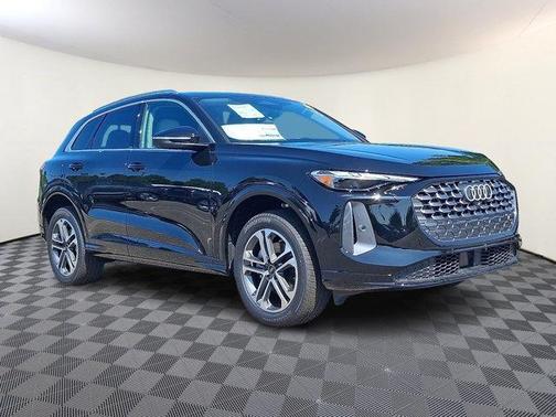 2025 Audi Q5 Premium
