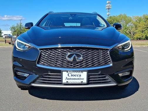 Black Obsidian 2018 INFINITI QX30 Premium