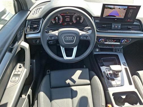 2025 Audi Q5 45 S line Premium