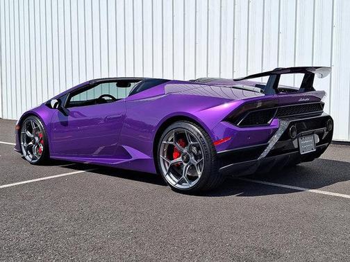 2019 Lamborghini Huracan Performante