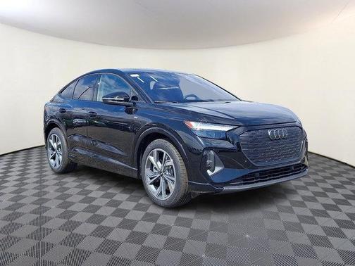 2025 Audi Q4 e-tron Sportback Premium Plus 55 quattro
