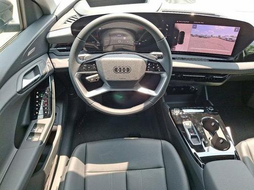 2025 Audi Q6 e-tron Premium Plus quattro