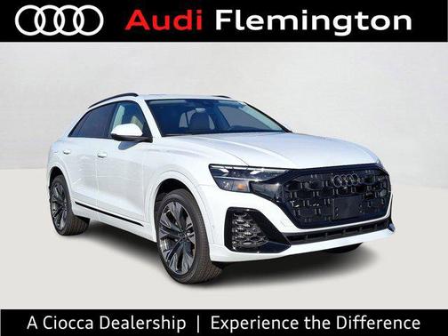 2025 Audi Q8 55 Premium Plus
