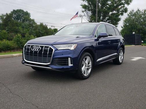 2024 Audi Q7 55 Premium Plus
