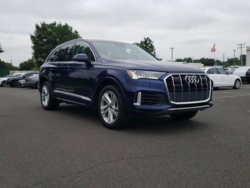 2024 Audi Q7 55 Premium Plus
