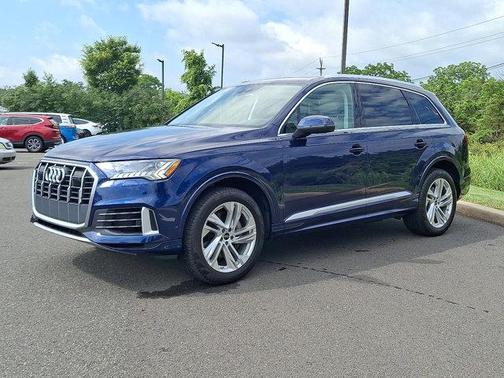 2024 Audi Q7 55 Premium Plus