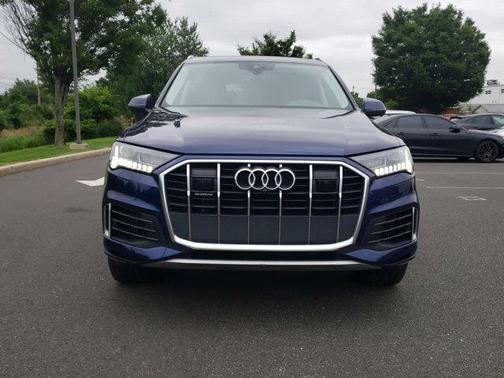 2024 Audi Q7 55 Premium Plus
