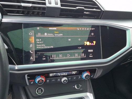 Glacier White Metallic 2023 Audi Q3 45 S line Premium Plus