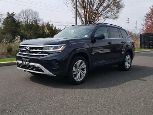 2022 Volkswagen Atlas 2.0T SE w/Technology 4MOTION