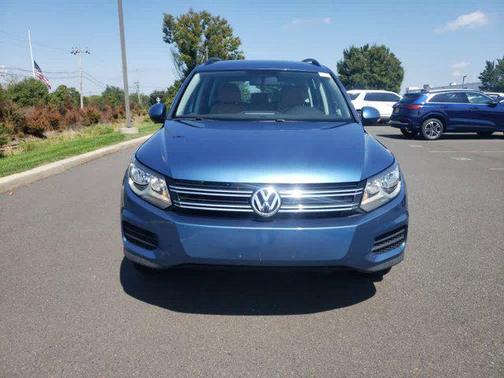 2018 Volkswagen Tiguan Limited 2.0T 4MOTION