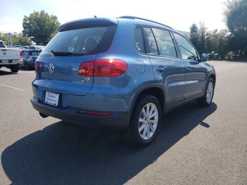 2018 Volkswagen Tiguan Limited 2.0T 4MOTION