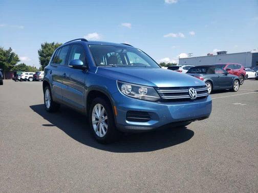 2018 Volkswagen Tiguan Limited 2.0T 4MOTION