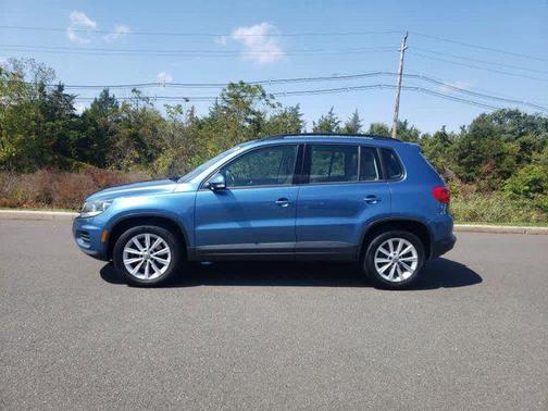 2018 Volkswagen Tiguan Limited 2.0T 4MOTION