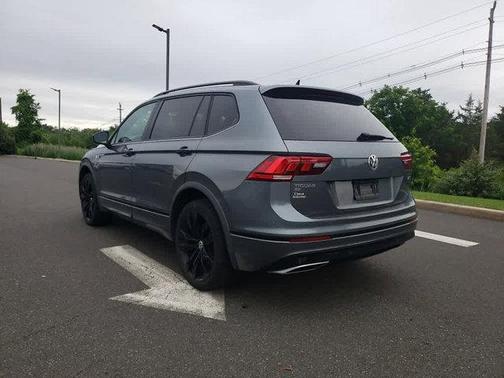 2021 Volkswagen Tiguan 2.0T SE R-Line Black 4MOTION