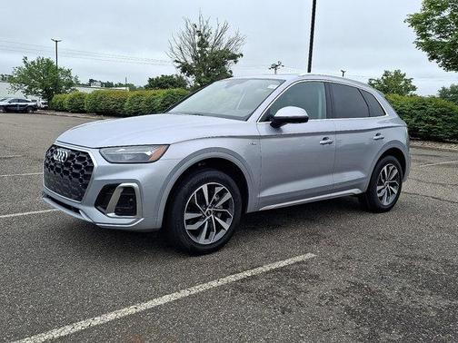 2024 Audi Q5 45 S line Premium Plus