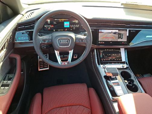 Mythos Black Metallic 2027 Audi SQ8 4.0T Premium Plus