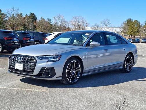 2025 Audi A8 L 55 TFSI quattro Tiptronic