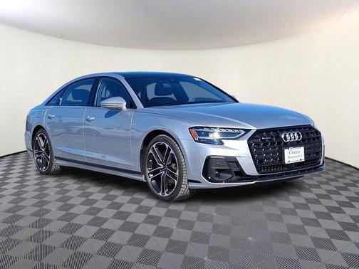 2025 Audi A8 L 55 TFSI quattro Tiptronic