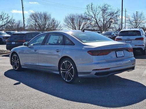 2025 Audi A8 L 55 TFSI quattro Tiptronic