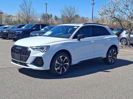 2025 Audi Q3 45 S line Premium Plus
