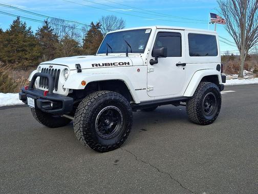 Bright White Clearcoat 2017 Jeep Wrangler Rubicon