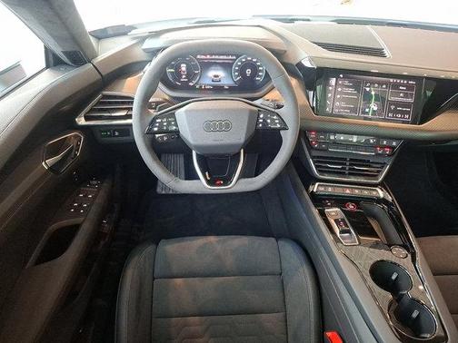 2025 Audi S e-tron GT Premium Plus