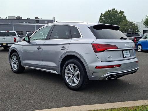 2022 Audi Q5 45 S line Premium