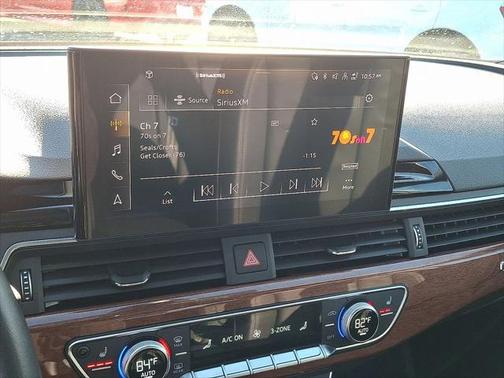 2023 Audi A4 Premium 40 TFSI quattro S tronic