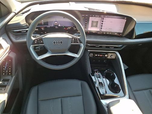 Florett Silver Metallic 2026 Audi Q5 Premium TFSI quattro S tronic