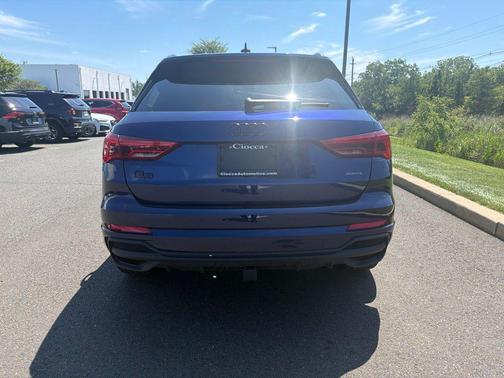 Navarra Blue Metallic 2025 Audi Q3 45 S line Premium Plus