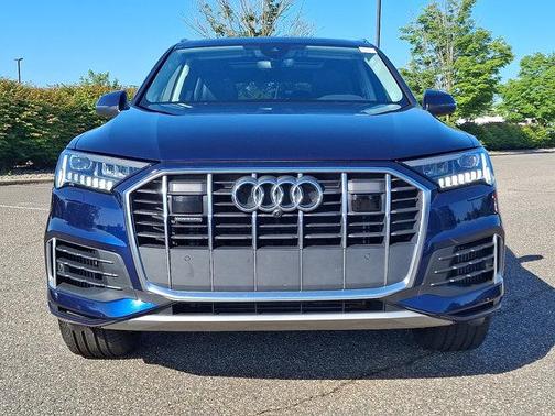 2024 Audi Q7 55 Premium Plus